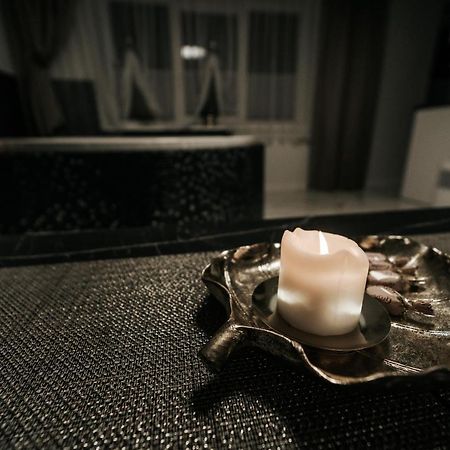 Kiss Apartment ชิลูเต ภายนอก รูปภาพ