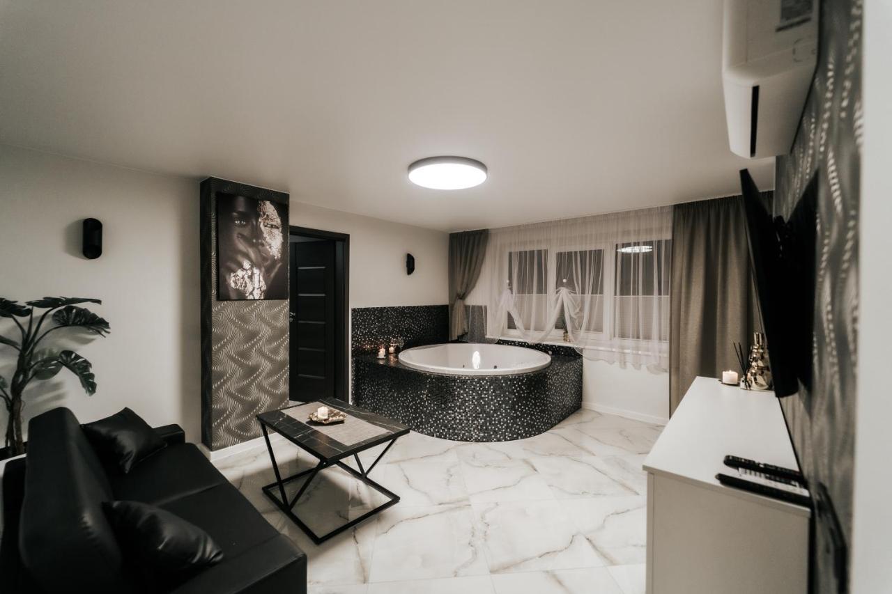 Kiss Apartment ชิลูเต ภายนอก รูปภาพ